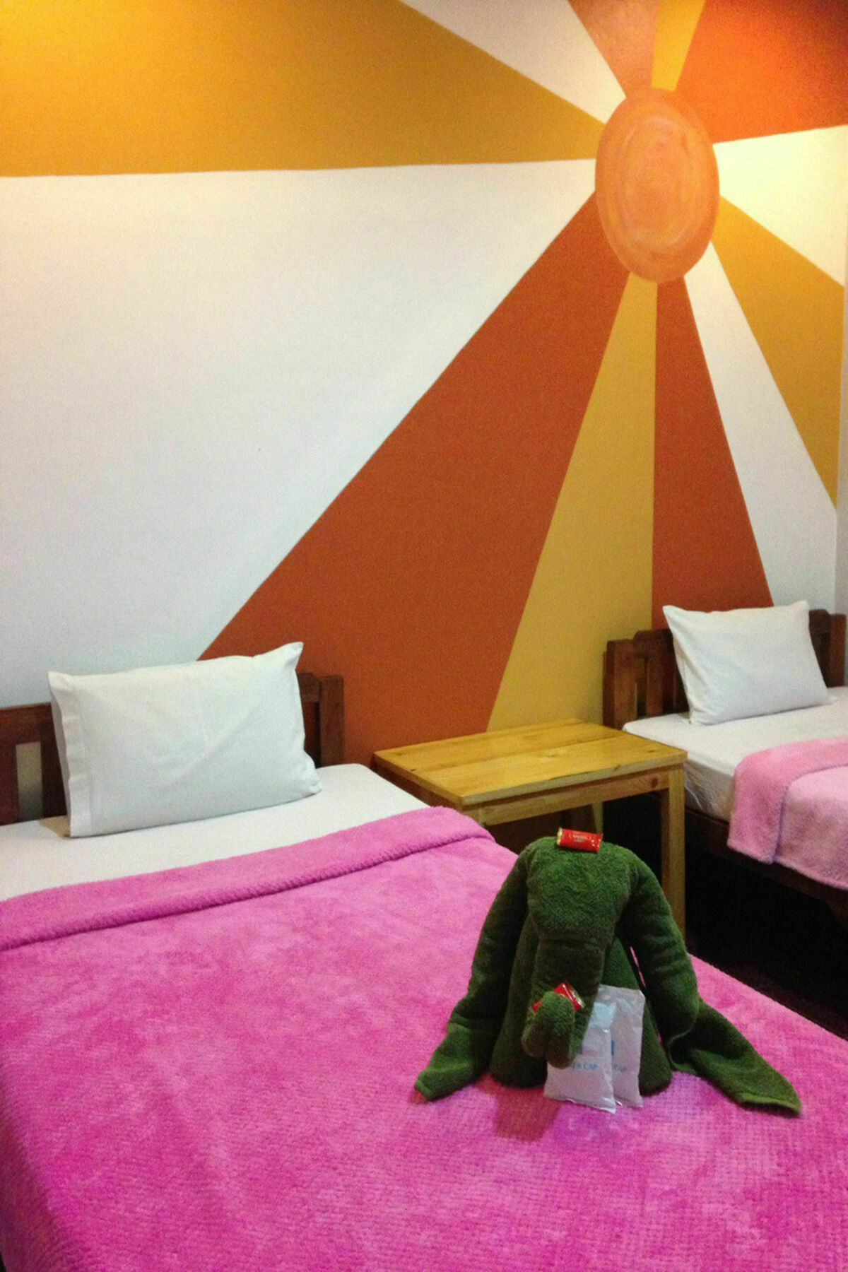 Chang Hotel Chiang Mai Bagian luar foto